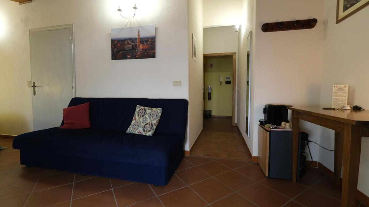 Oliviera Camere ปีเอนซา ภายนอก รูปภาพ